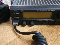 Icom IC-2000